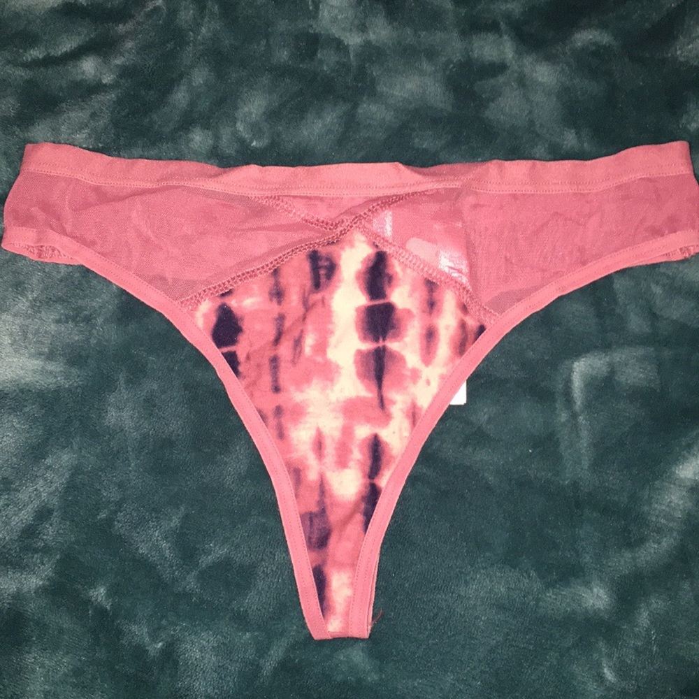 NWT PINK Victoria’s Secret Thong S